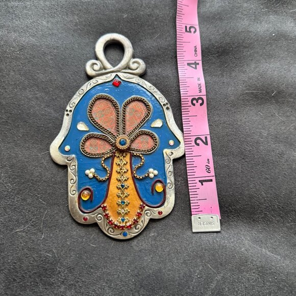 Decorative Hamsa Hand With Intricate Design 6 inches - Picture 4 of 4